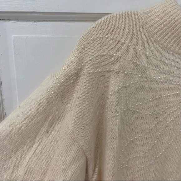Women’s Vintage Cezanne Silk Angora Lambswool Blend Ivory Beaded Sweater Sz Med - Picture 3 of 10
